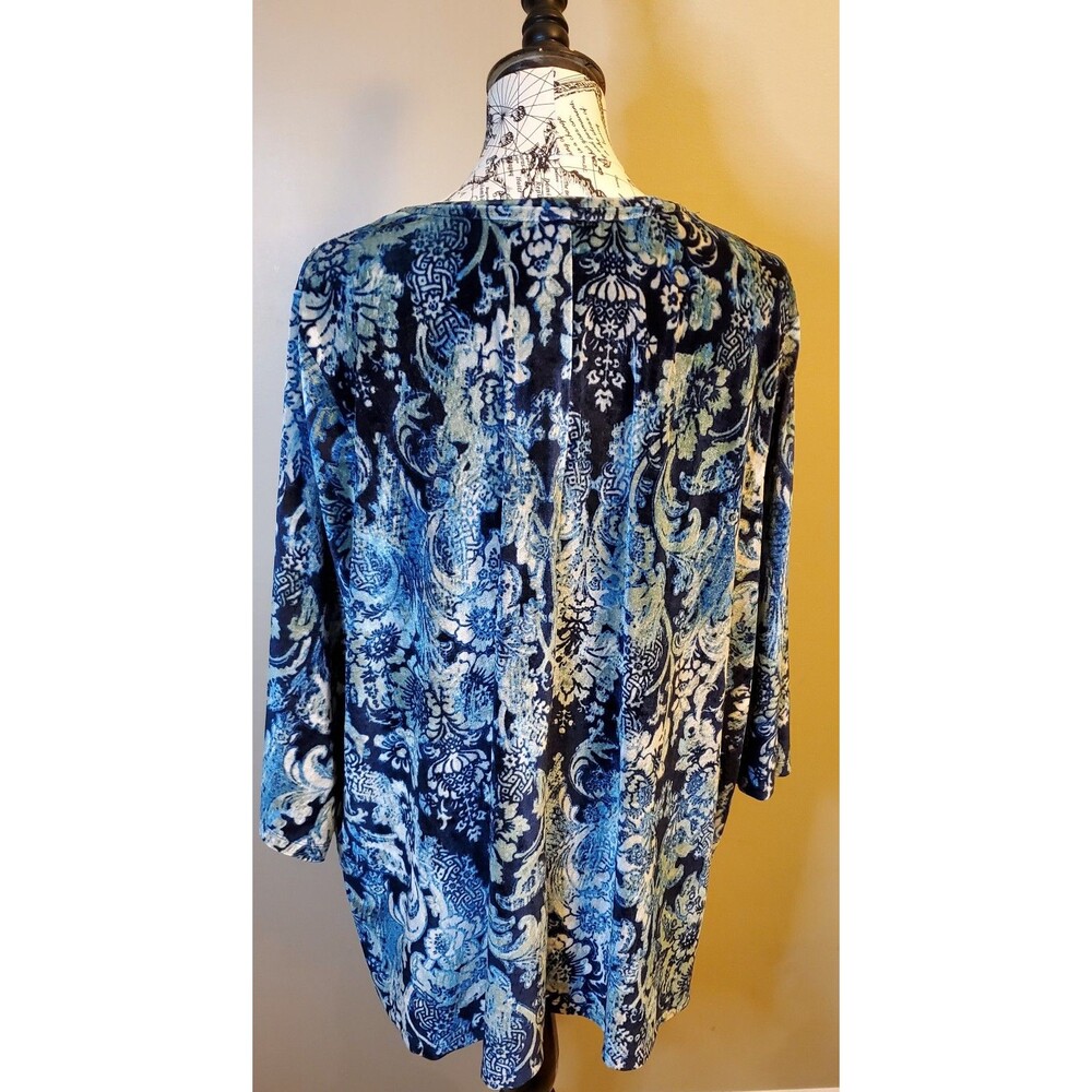 Catherines 2X Plus Velour Blouse Blue Floral Paisley 3/4 Sleeve Stretch Top - Picture 6 of 7